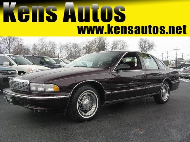 Chevrolet Caprice Classic FWD 4dr S Sedan