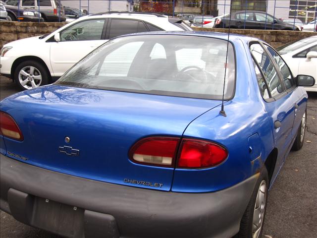 Chevrolet Cavalier 1995 photo 3