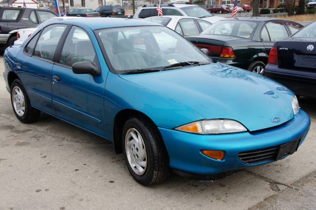 Chevrolet Cavalier 1996 photo 2