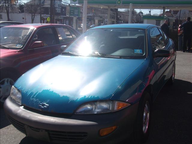 Chevrolet Cavalier Base Coupe