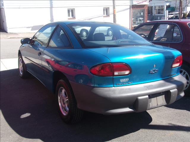 Chevrolet Cavalier 1996 photo 3