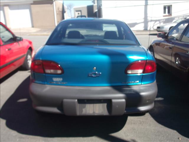 Chevrolet Cavalier 1996 photo 4