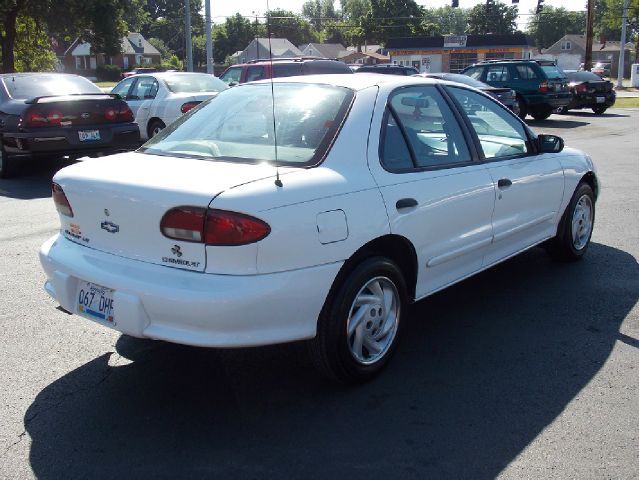 Chevrolet Cavalier 1996 photo 3