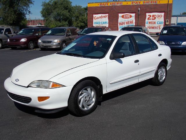 Chevrolet Cavalier 1996 photo 4