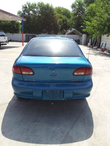 Chevrolet Cavalier 1998 photo 4