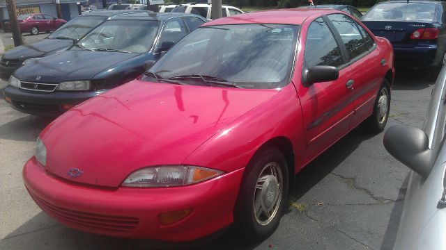 Chevrolet Cavalier 1998 photo 3