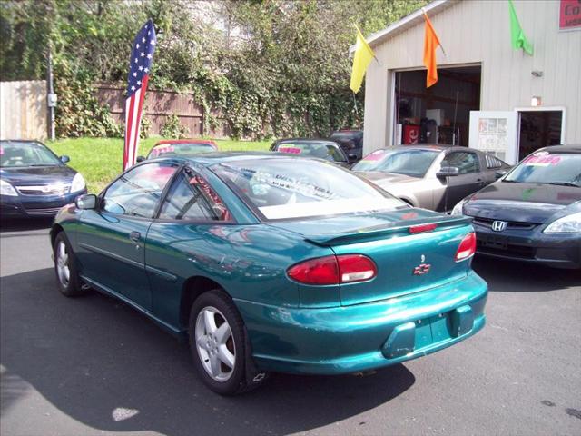 Chevrolet Cavalier 1998 photo 4