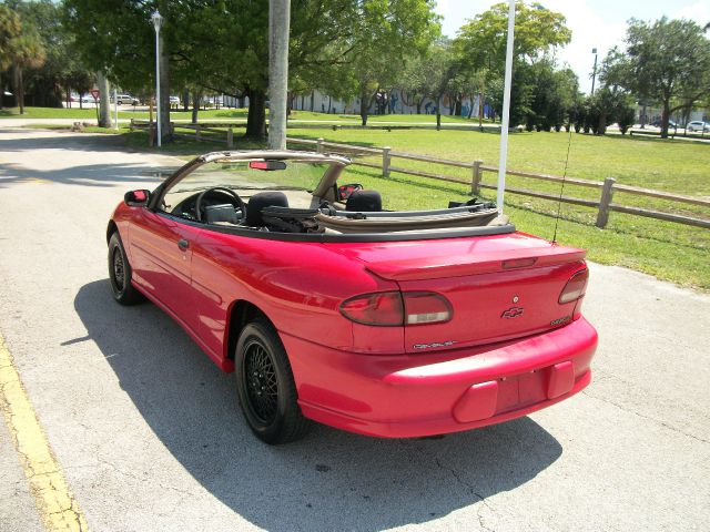 Chevrolet Cavalier 1998 photo 18