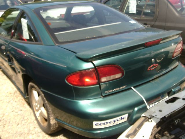 Chevrolet Cavalier 1999 photo 2