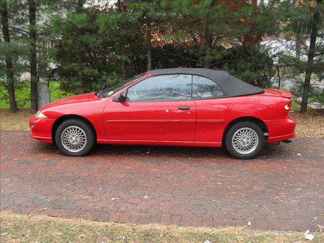 Chevrolet Cavalier 1999 photo 2