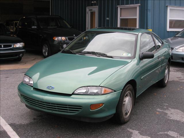 Chevrolet Cavalier Base Coupe