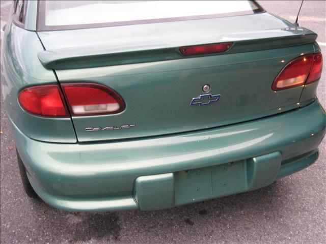 Chevrolet Cavalier 1999 photo 3