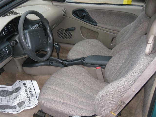 Chevrolet Cavalier 1999 photo 4