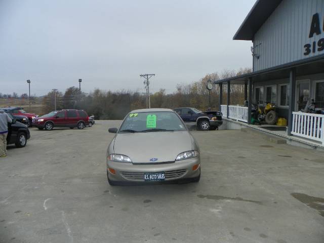 Chevrolet Cavalier 1999 photo 2