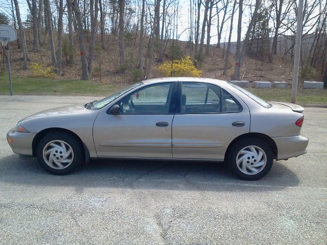 Chevrolet Cavalier 1999 photo 12