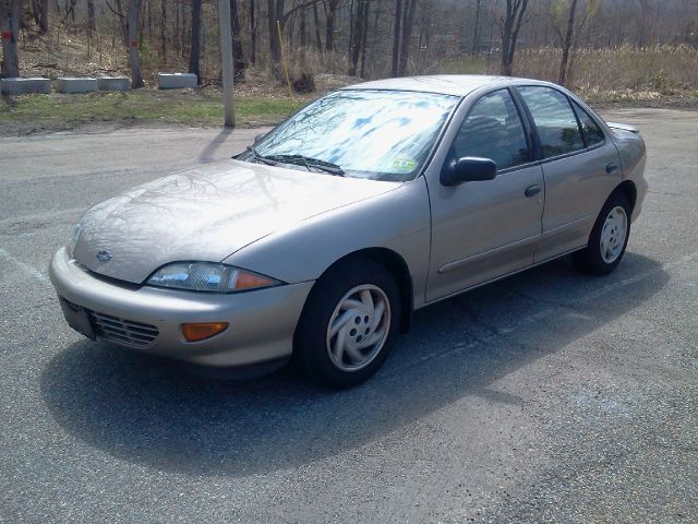 Chevrolet Cavalier 1999 photo 4