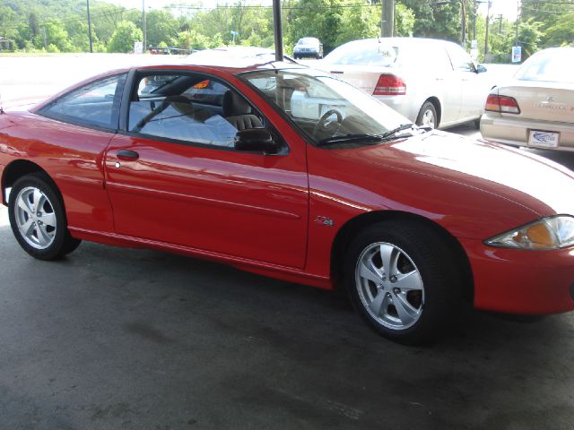 Chevrolet Cavalier 2000 photo 4