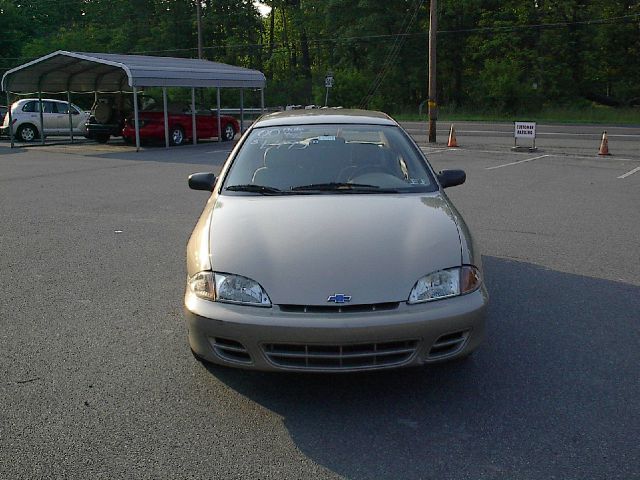 Chevrolet Cavalier 2000 photo 4