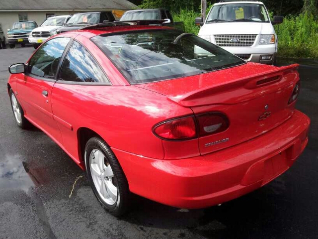 Chevrolet Cavalier 2000 photo 3