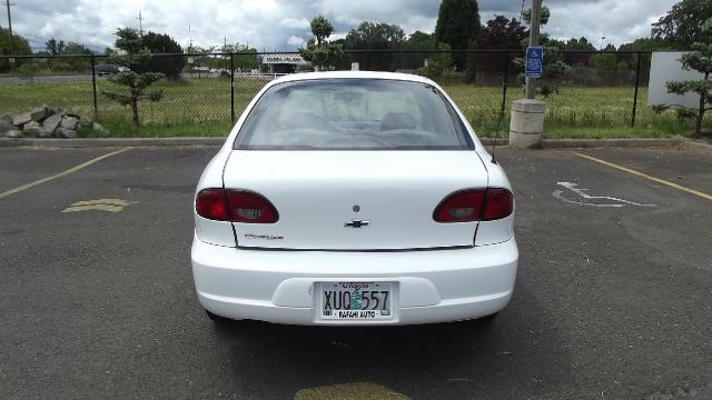 Chevrolet Cavalier 2000 photo 4