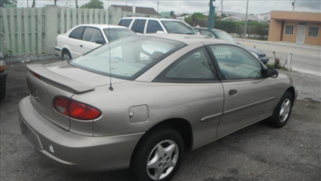 Chevrolet Cavalier 2000 photo 4