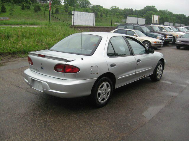 Chevrolet Cavalier 3.2 Sedan 4dr Sedan