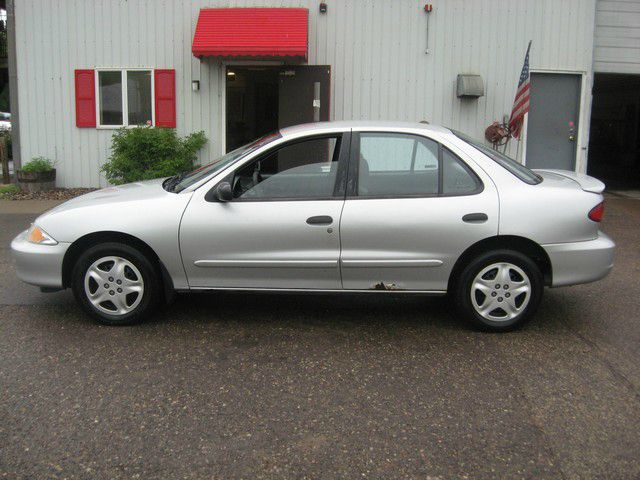 Chevrolet Cavalier 2000 photo 3