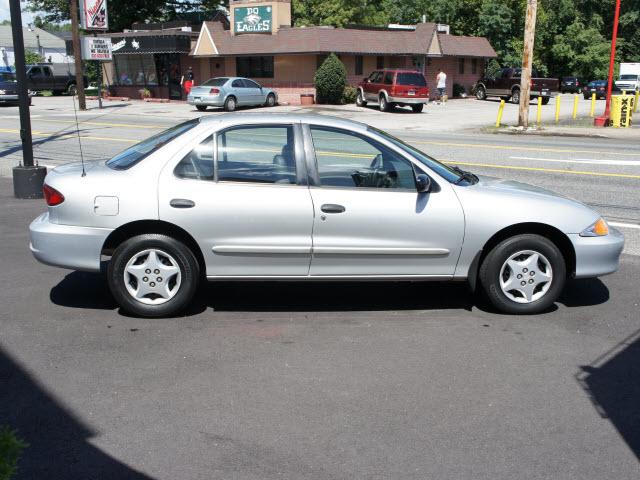 Chevrolet Cavalier 2000 photo 4