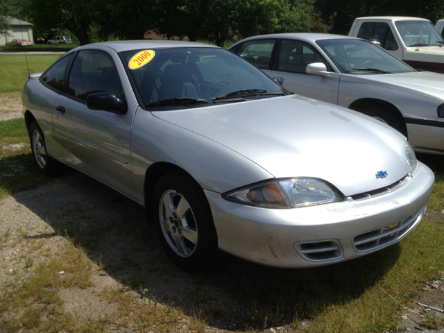 Chevrolet Cavalier 2000 photo 2