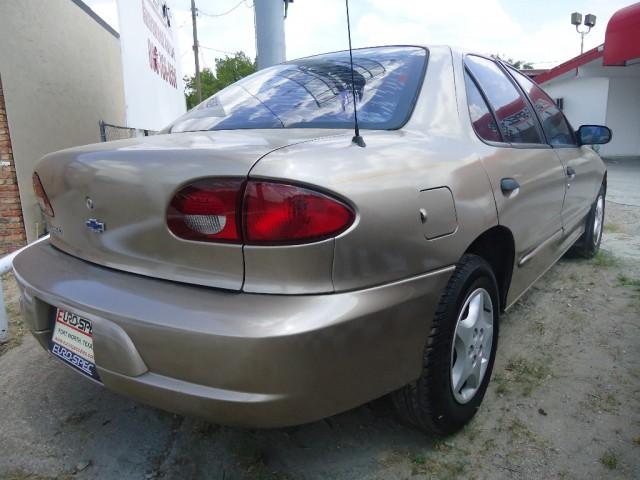 Chevrolet Cavalier 2000 photo 1