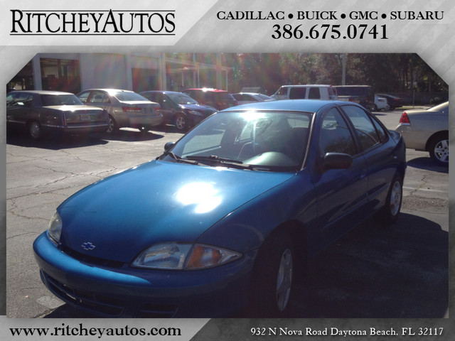 Chevrolet Cavalier 2001 photo 2