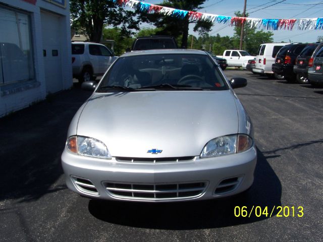 Chevrolet Cavalier 2001 photo 4