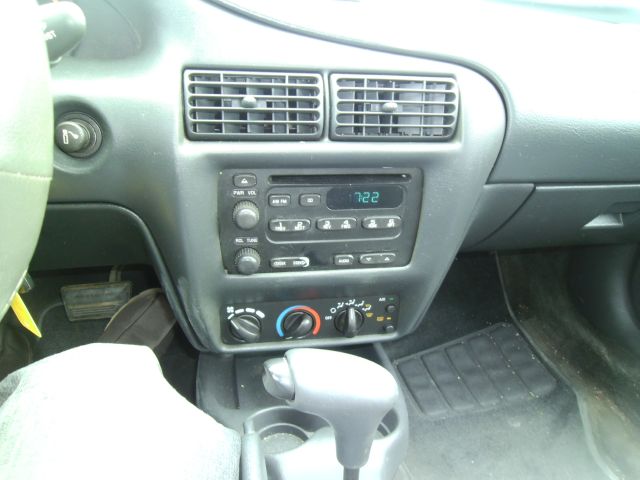 Chevrolet Cavalier 2001 photo 1