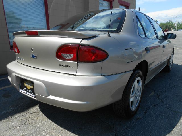 Chevrolet Cavalier 2001 photo 4