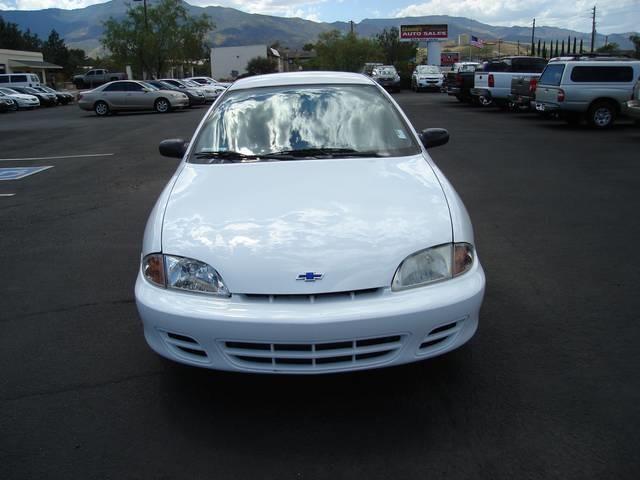 Chevrolet Cavalier 2001 photo 3