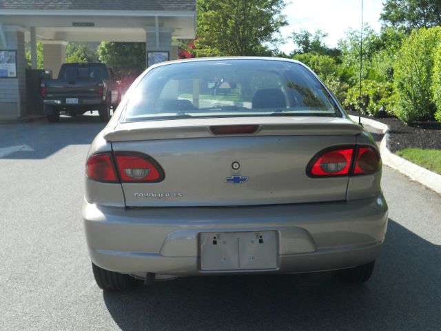 Chevrolet Cavalier 3.2 Sedan 4dr Sedan