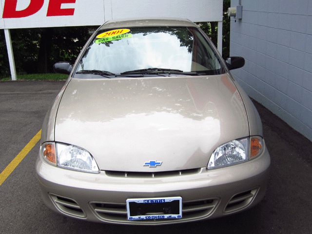 Chevrolet Cavalier 2001 photo 2