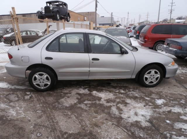 Chevrolet Cavalier 2001 photo 4