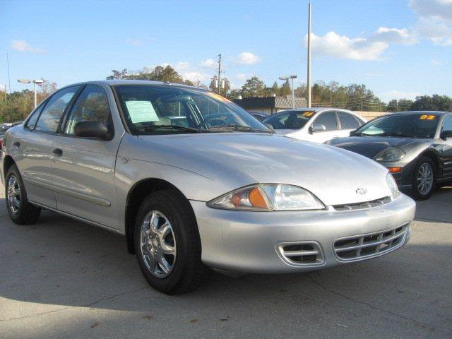 Chevrolet Cavalier 2002 photo 3