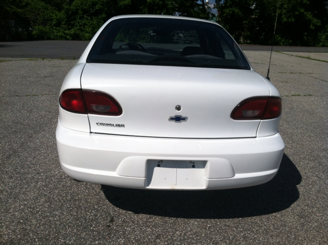 Chevrolet Cavalier 2002 photo 4