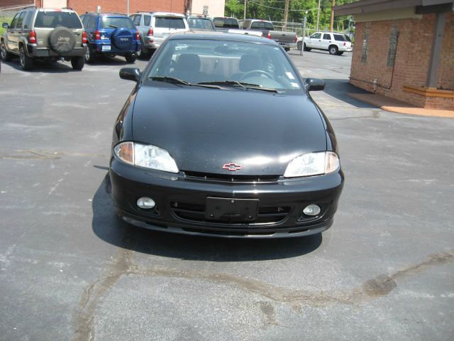 Chevrolet Cavalier 2002 photo 2