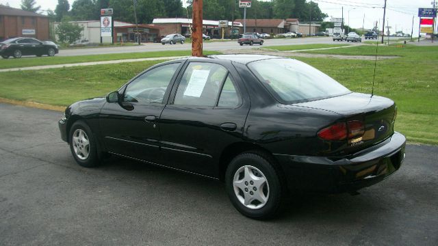 Chevrolet Cavalier 2002 photo 2