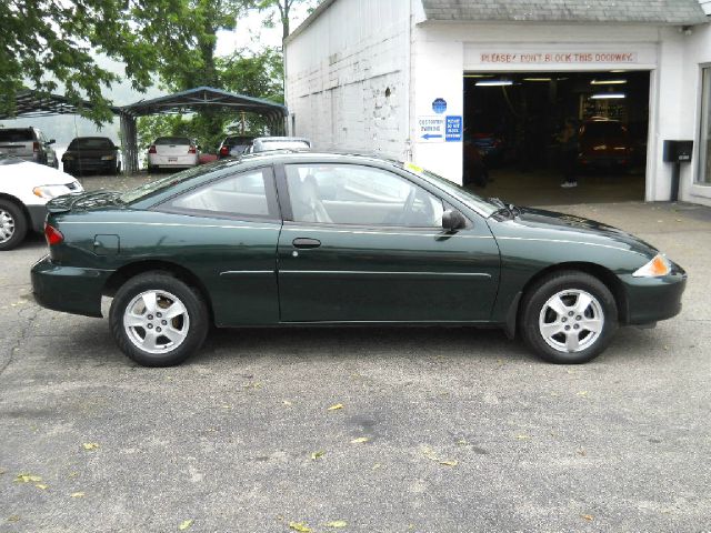 Chevrolet Cavalier 2002 photo 2