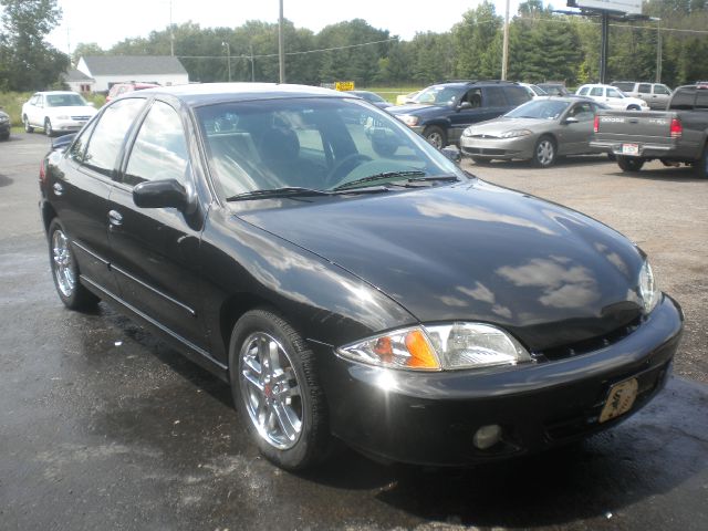 Chevrolet Cavalier 2002 photo 3