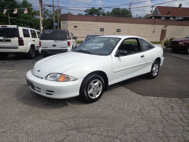 Chevrolet Cavalier 2002 photo 2