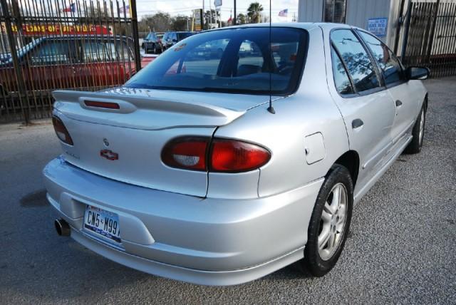 Chevrolet Cavalier SE Sedan Sedan