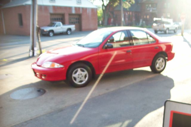 Chevrolet Cavalier 2002 photo 3