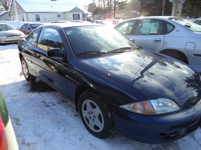 Chevrolet Cavalier 2002 photo 3