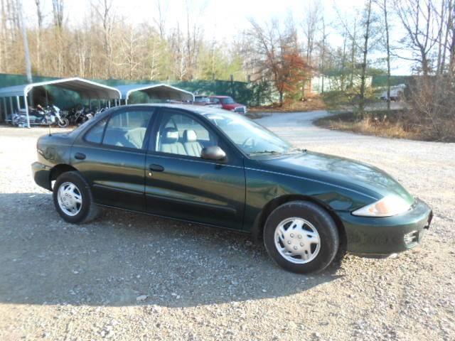 Chevrolet Cavalier 2002 photo 2