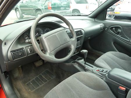 Chevrolet Cavalier 2002 photo 4